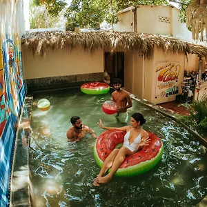 ** Hotel Viajero Colombia
